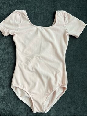 Bloch Girls Short Sleeve Leotard Size 6/7